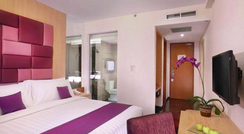 Quest Hotel Darmo - Surabaya By Aston Eksteriør billede