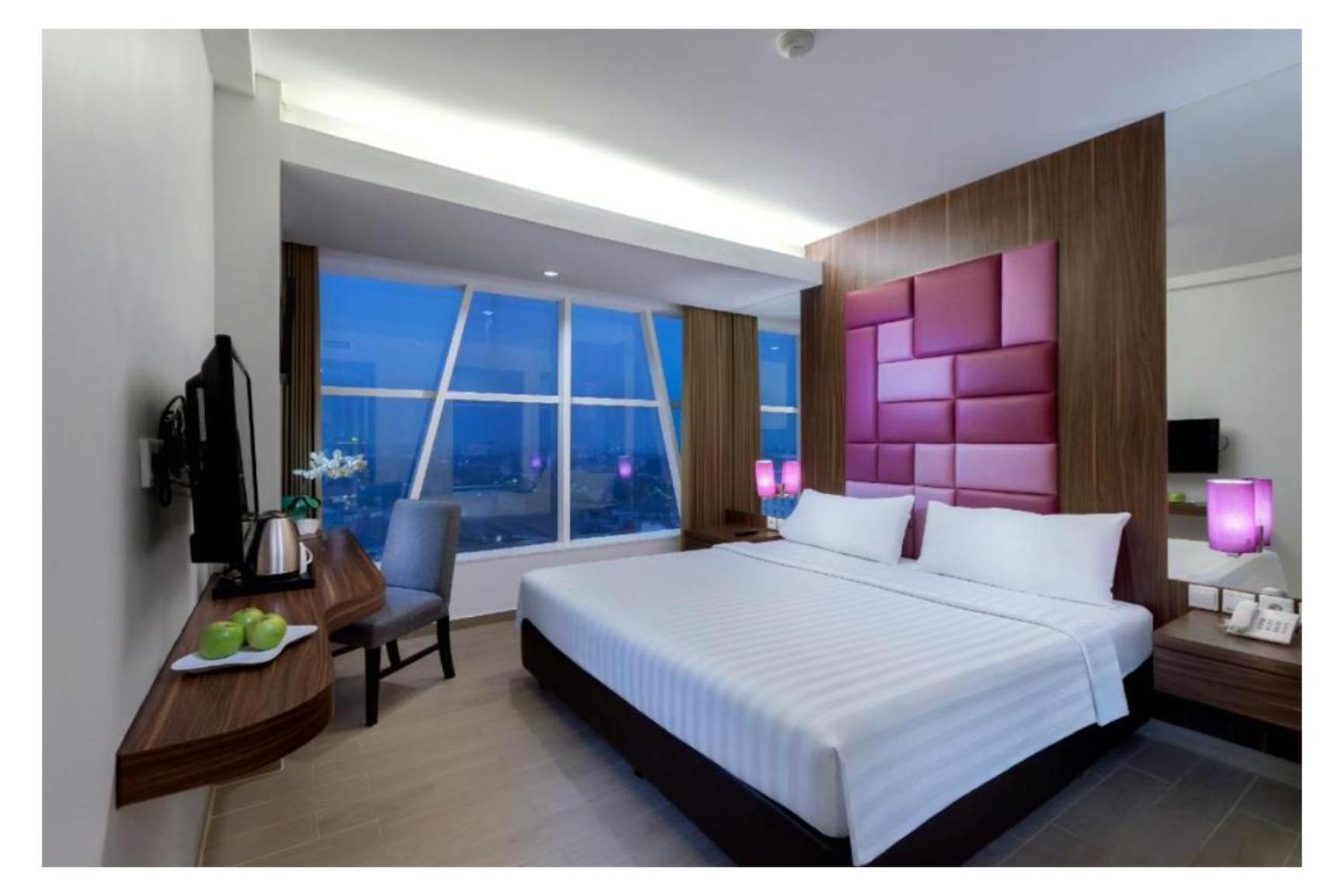 Quest Hotel Darmo - Surabaya By Aston Eksteriør billede