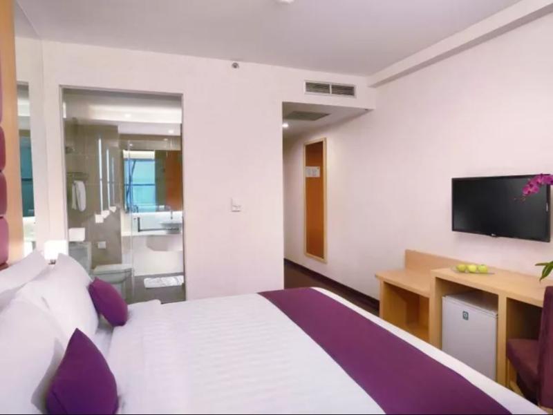 Quest Hotel Darmo - Surabaya By Aston Eksteriør billede